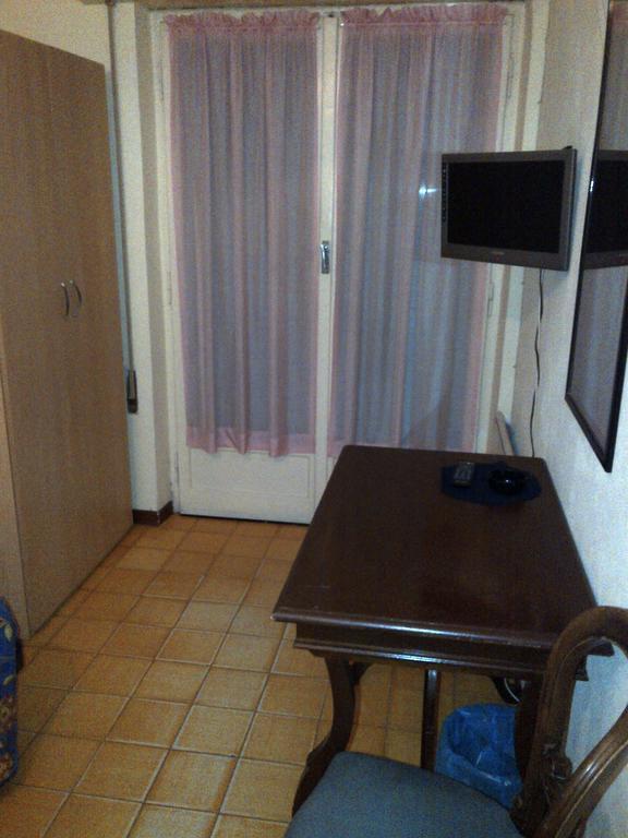 Hotel Capo Noli Zimmer foto